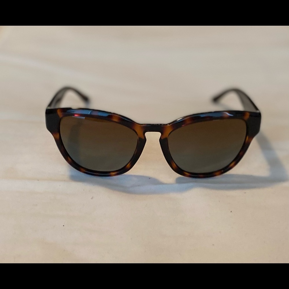 Tori Burch Sunglasses - Picture 8 of 8